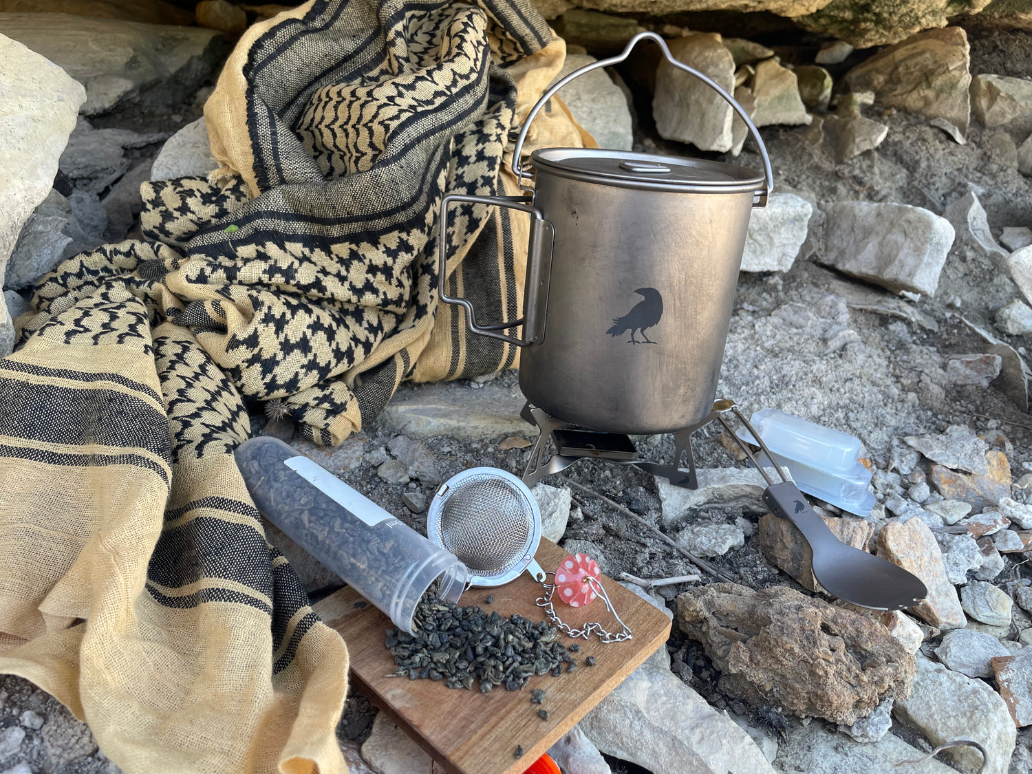 Eremos Wild Food Cook & Tea Kit – Titanium Camping Cookware Set with Acacia Cutting Board | Bushcraft Foraging Expedition Gear