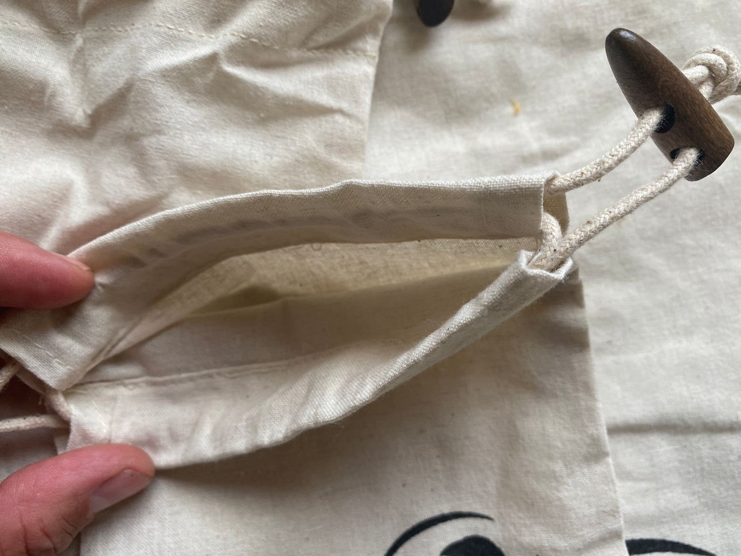 Eremos Muslin Forage Bags