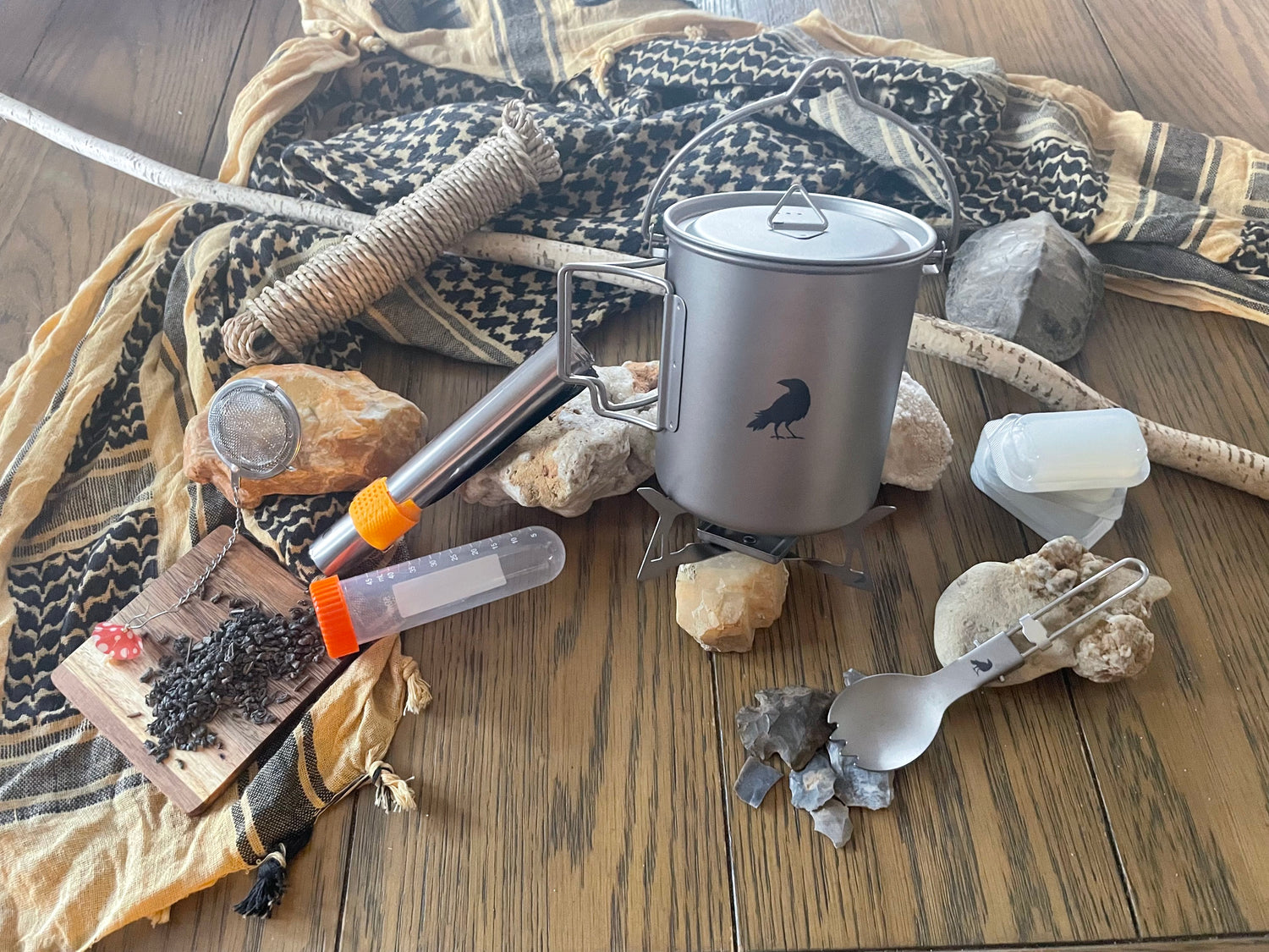 Eremos Wild Food Cook & Tea Kit – Titanium Camping Cookware Set with Acacia Cutting Board | Bushcraft Foraging Expedition Gear